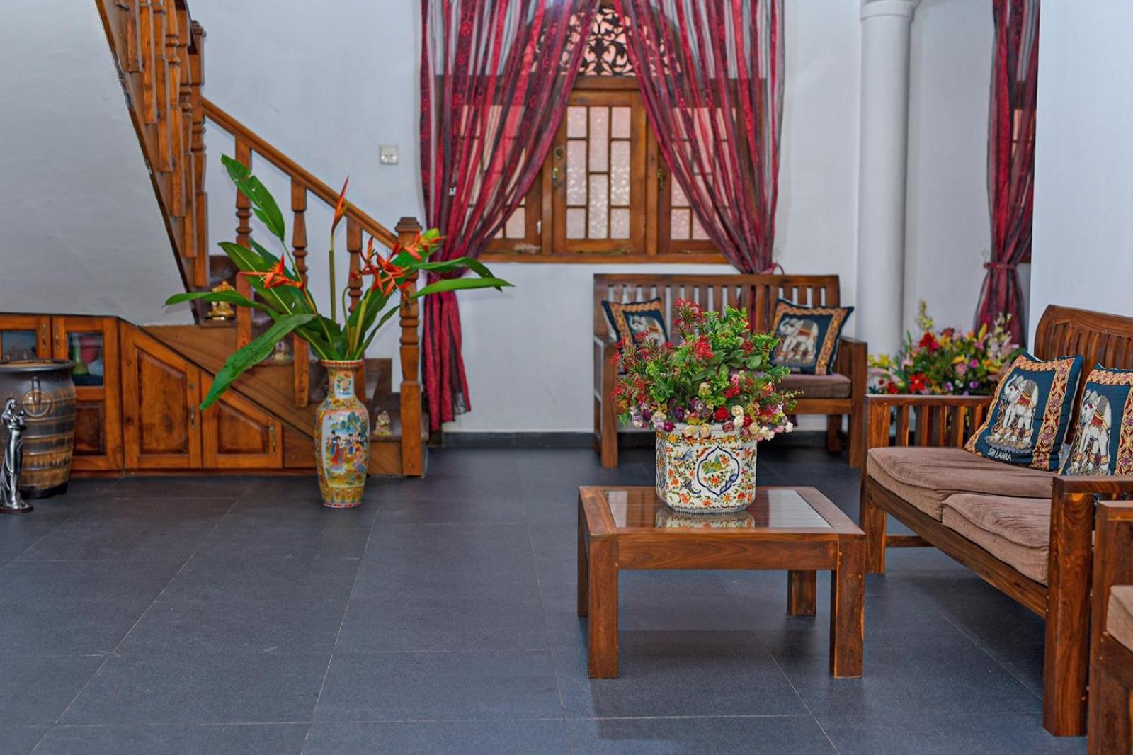 4Ty Two Homestay Galle Exterior photo