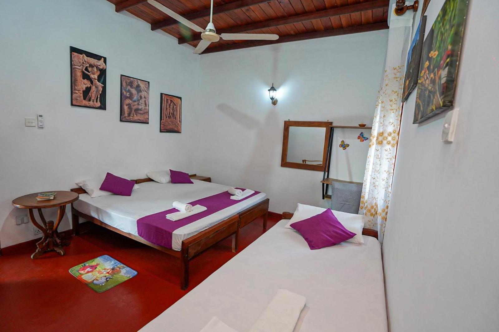 4Ty Two Homestay Galle Exterior photo